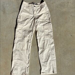 Hollister Women's Cream Straight Leg Cargo Pants